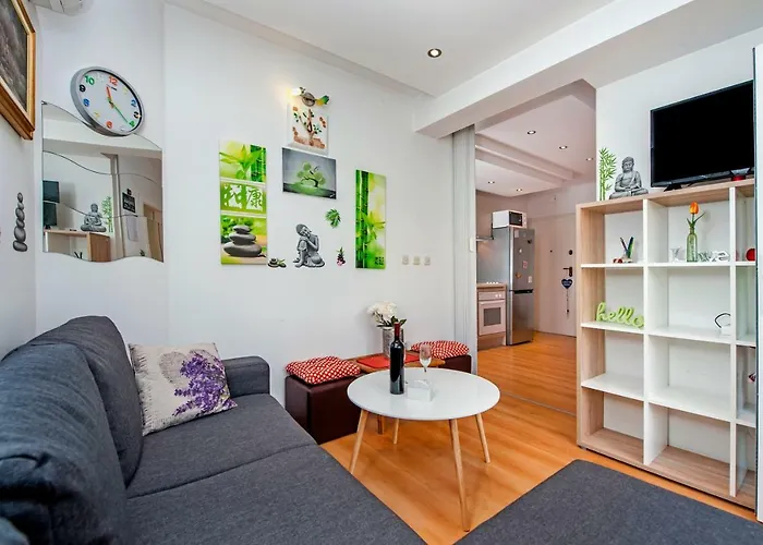Apartment Happy *